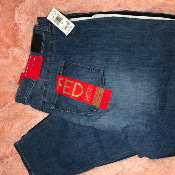 Celebrity Pink Jeans NWT - Picture 2 of 4